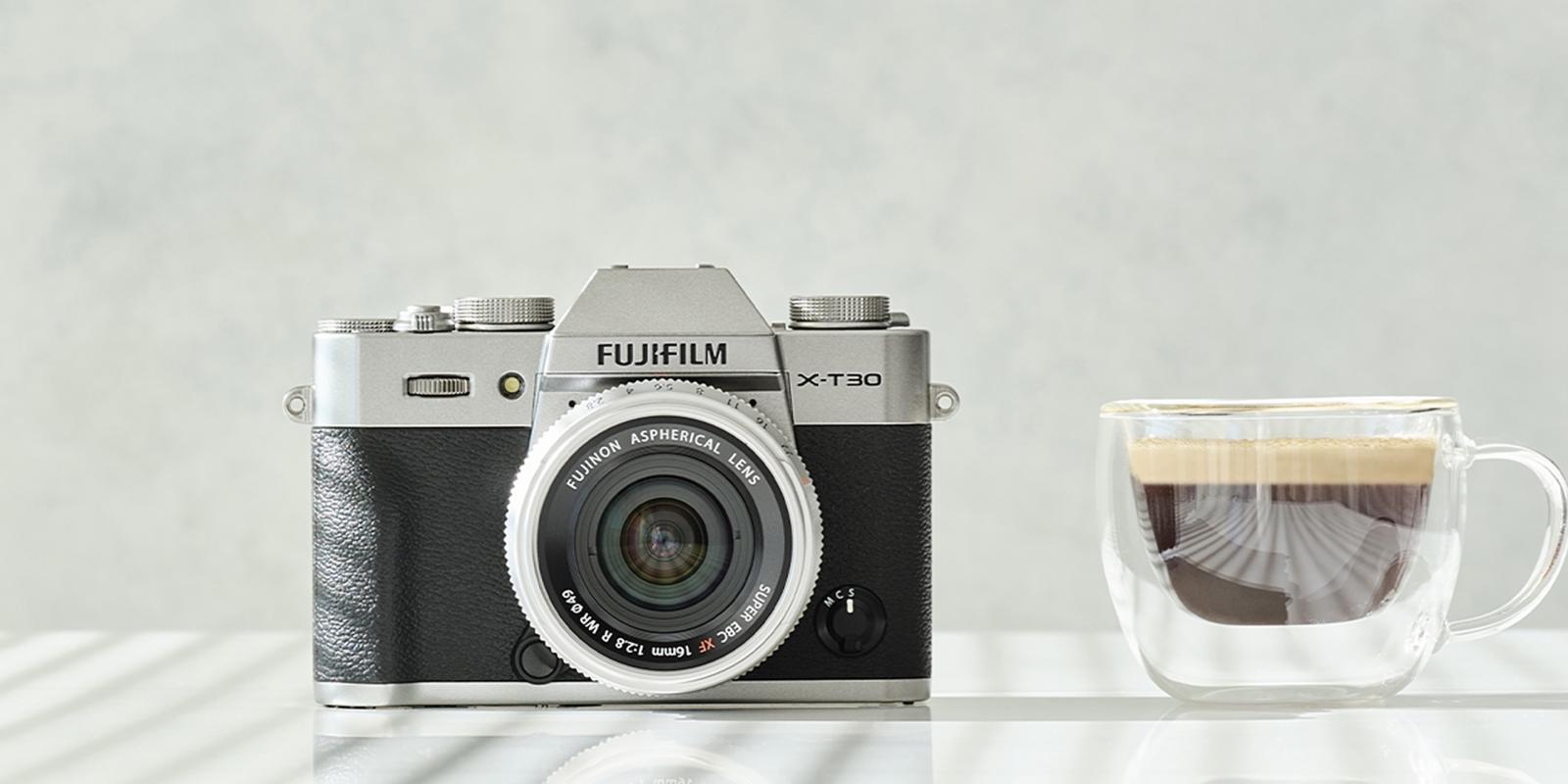 Novinka v podobě fotoaparátu Fujifilm X-T30 II